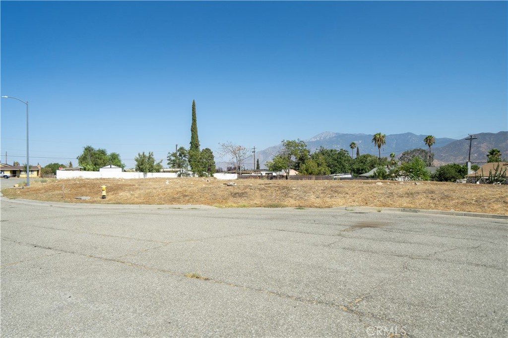 0 King Property Photo 33