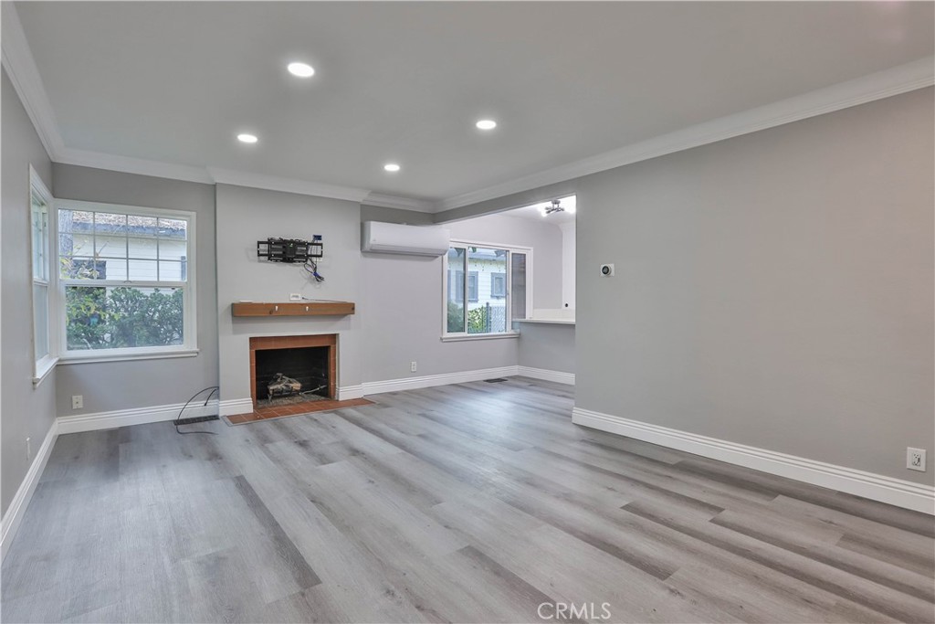 3031 Chestnut Property Photo 5