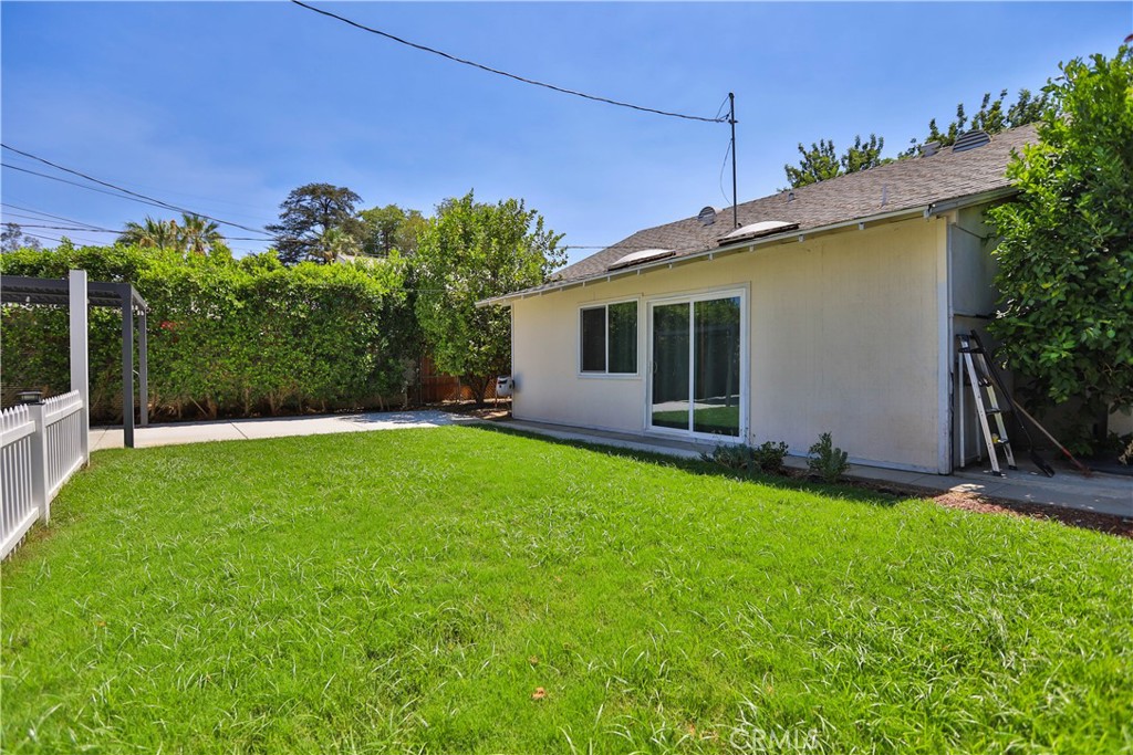 3031 Chestnut Property Photo 33