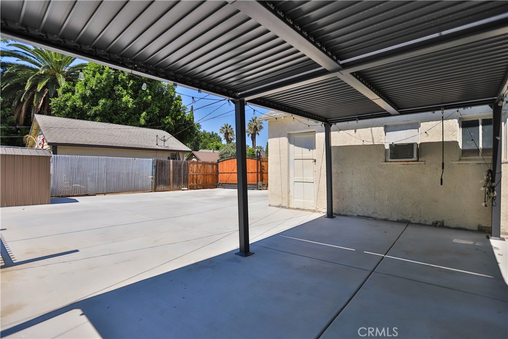 3031 Chestnut Property Photo 34
