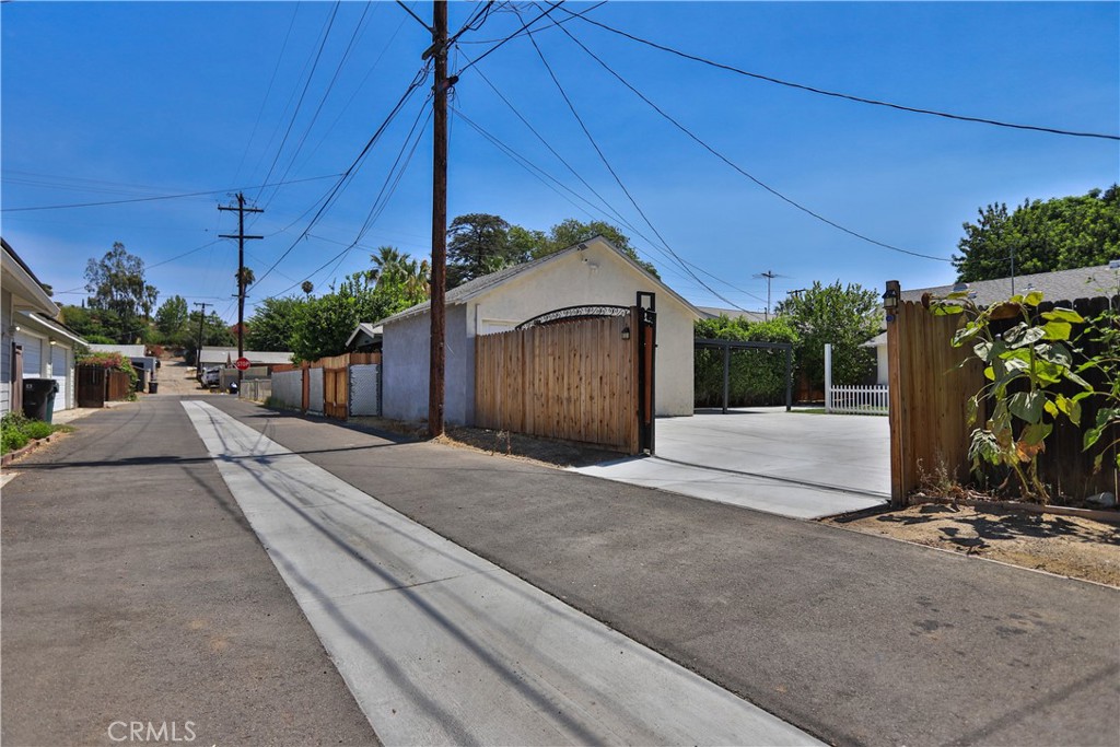 3031 Chestnut Property Photo 43