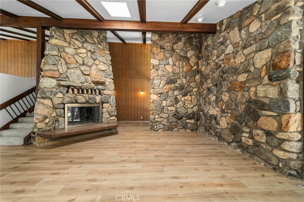 2332 8th Property Photo 10