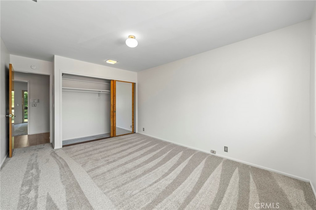 2332 8th Property Photo 38