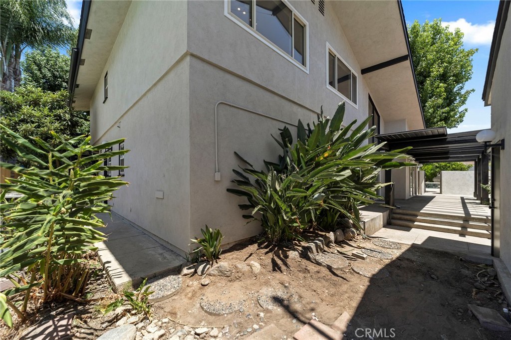 2332 8th Property Photo 51