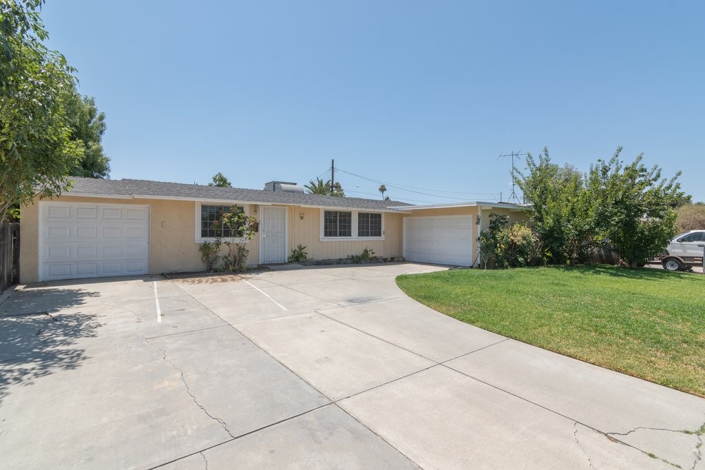 5416 Sunnyside Property Photo 1