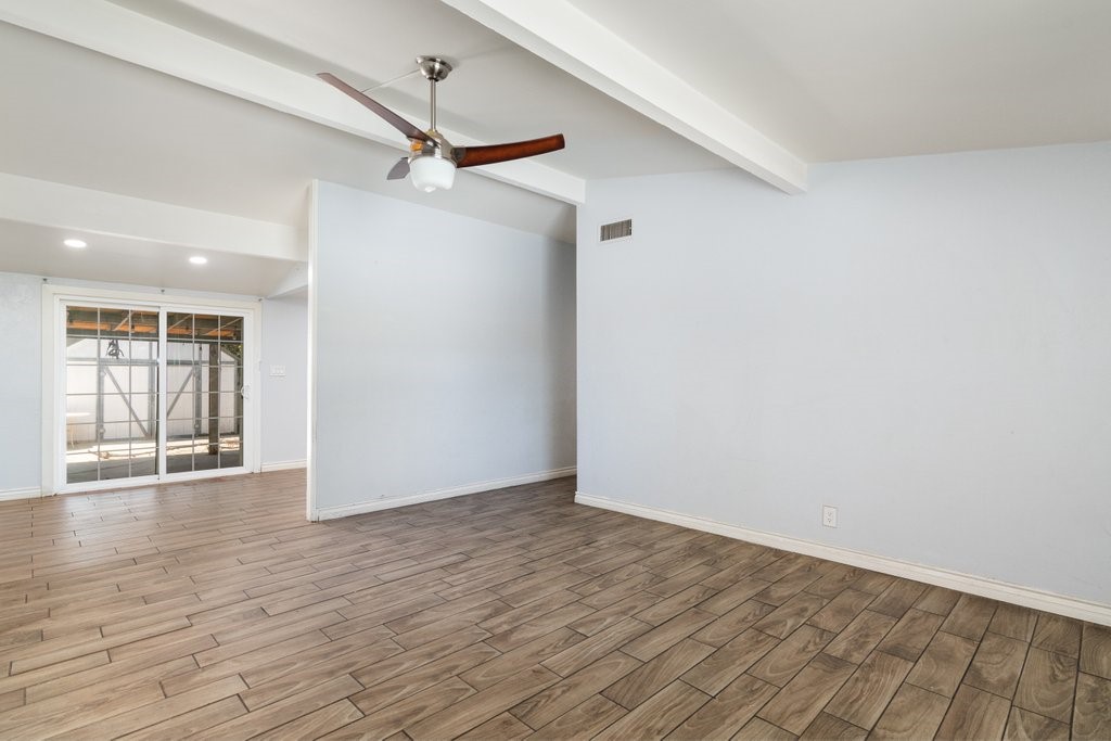 5416 Sunnyside Property Photo 6