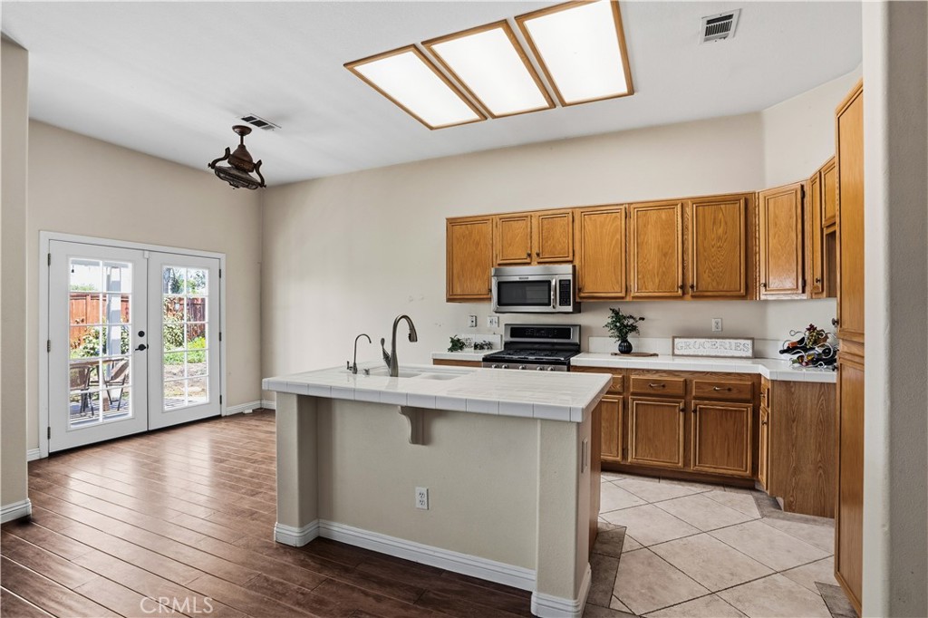 44607 Crestwood Circle Property Photo 12