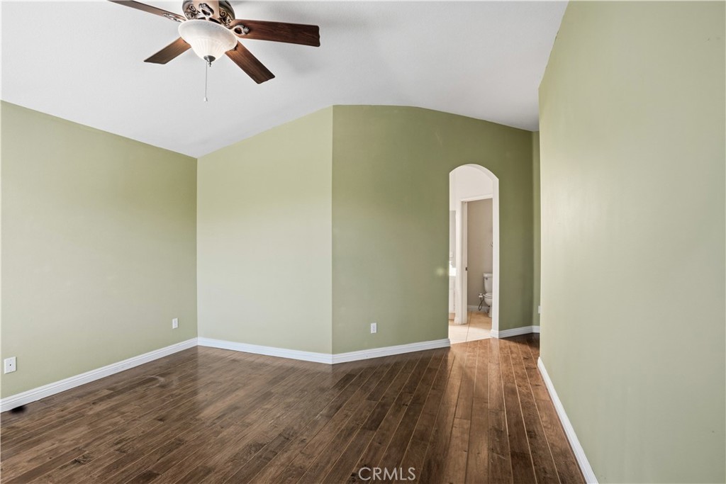 44607 Crestwood Circle Property Photo 17
