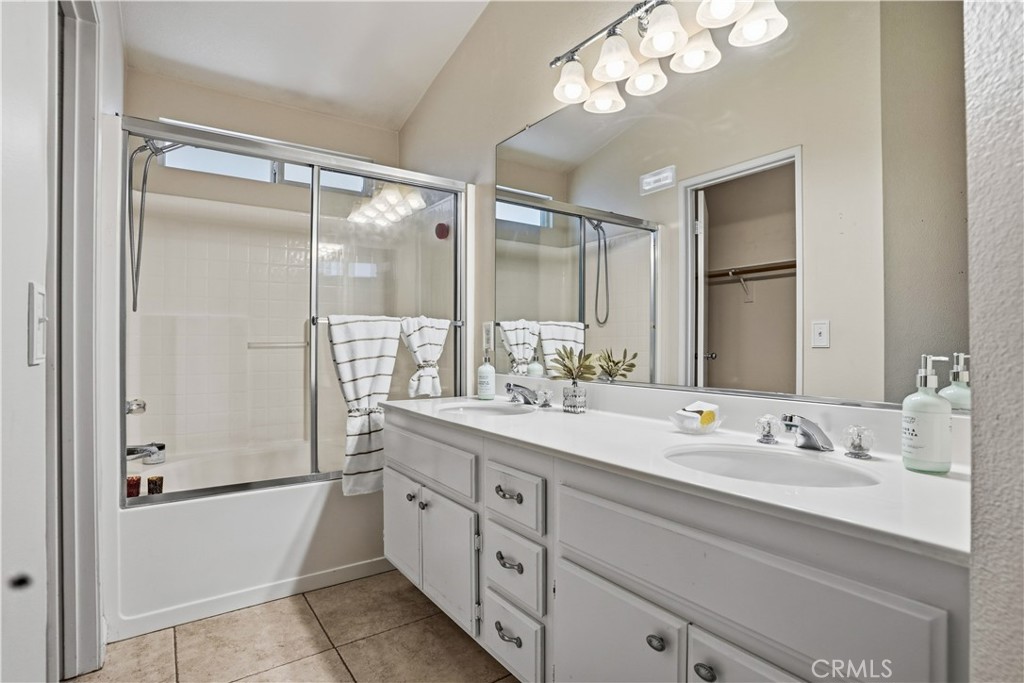 44607 Crestwood Circle Property Photo 18