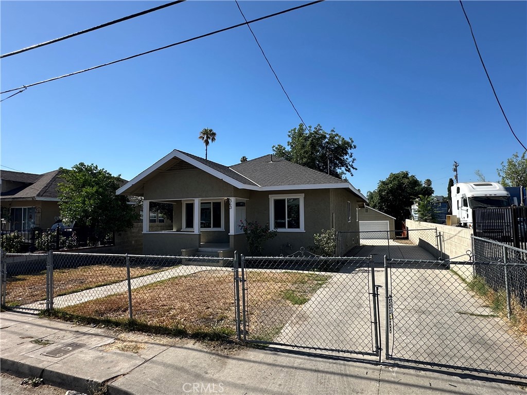 363 W Olive Street Property Photo 2
