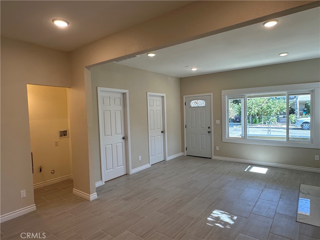 363 W Olive Street Property Photo 6