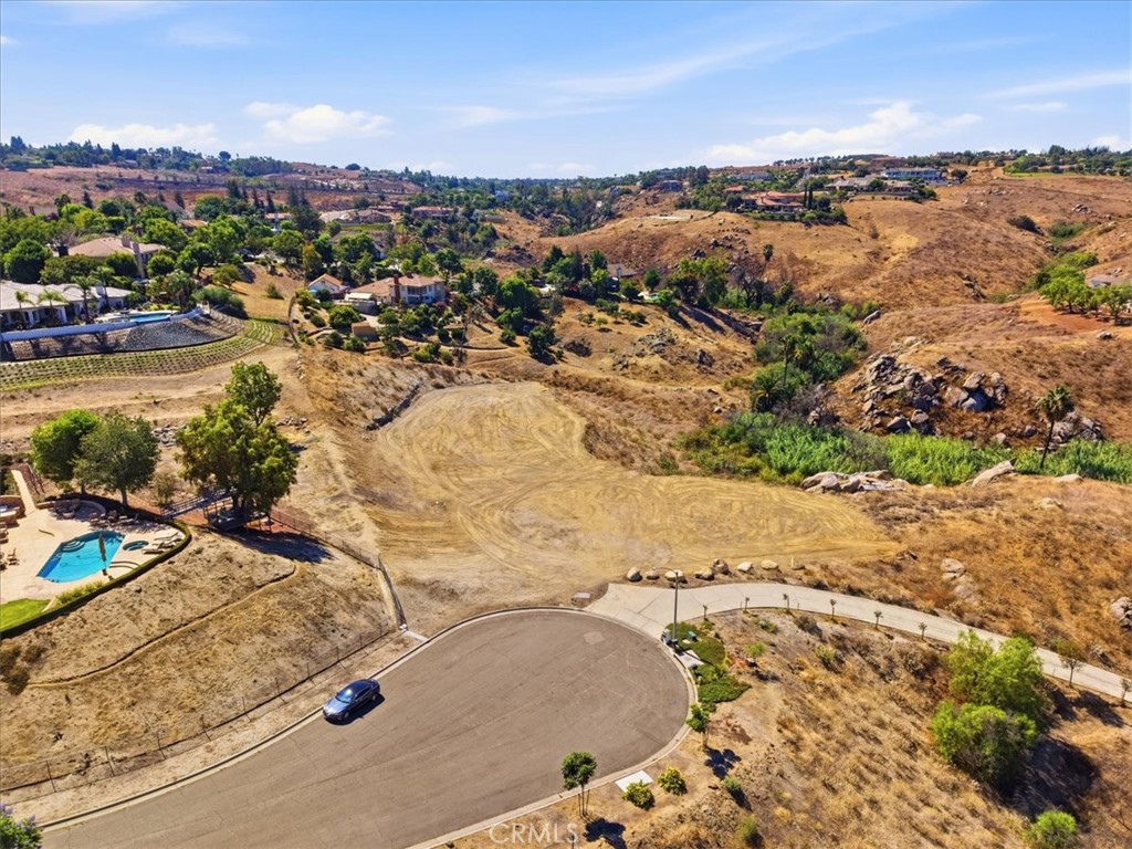 6824 Boulder Creek Property Photo 1