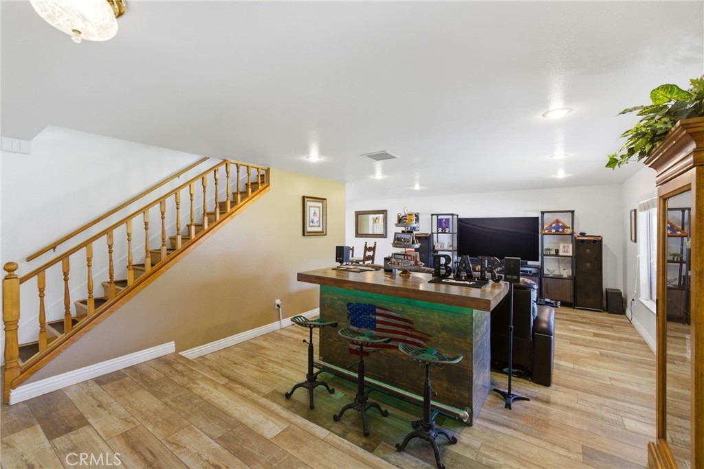 11246 Coolwater Drive Property Photo 16