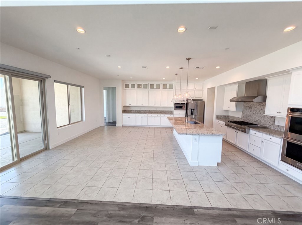 17698 Col Ranch Property Photo 2