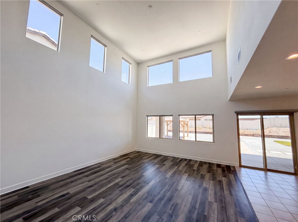 17698 Col Ranch Property Photo 3