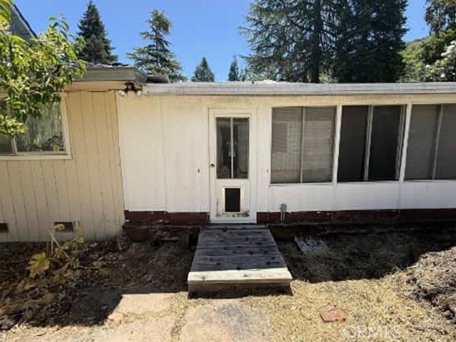 9805 Diane Property Photo 2