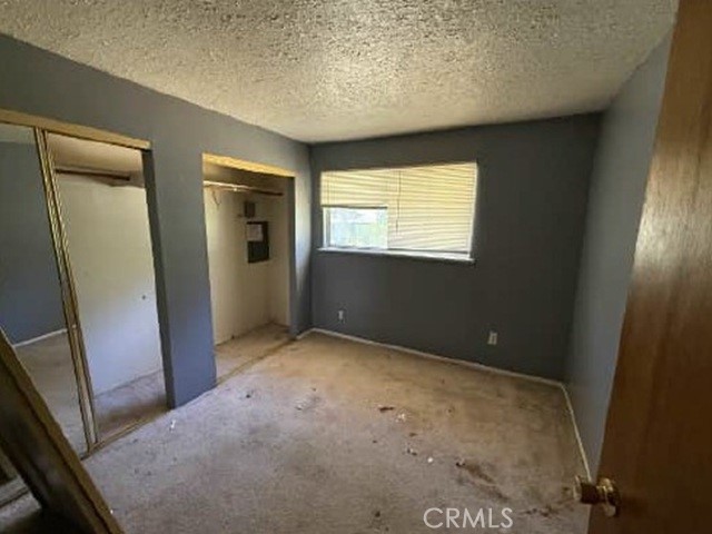 9805 Diane Property Photo 8