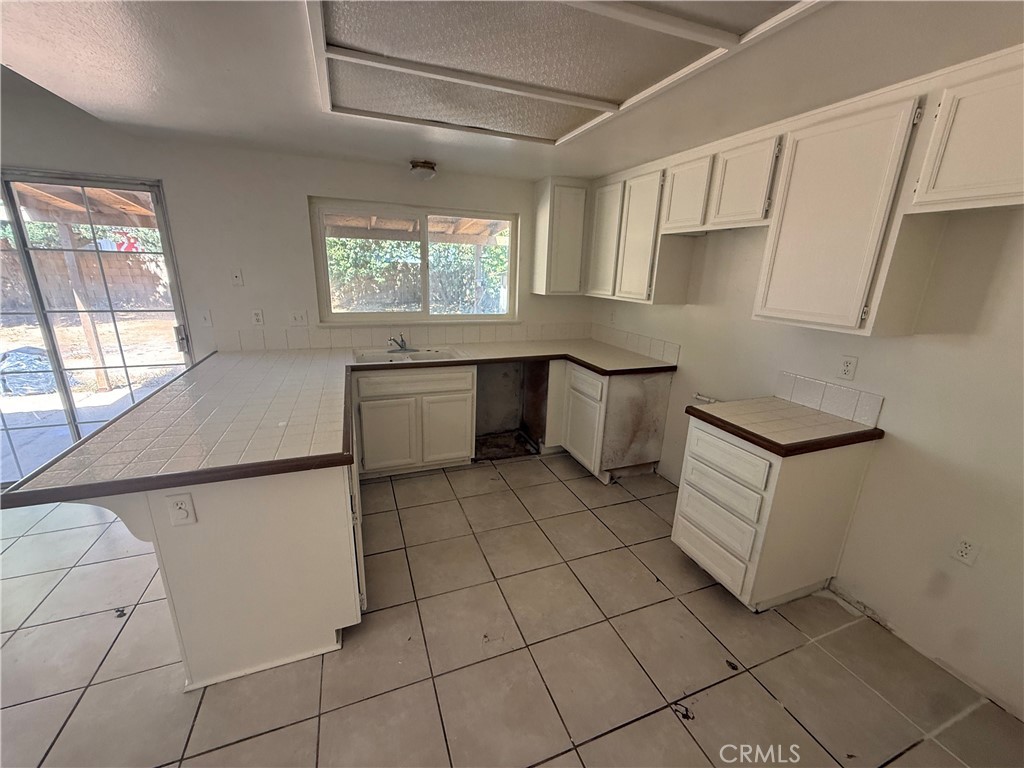 12949 Valley Springs Property Photo 3