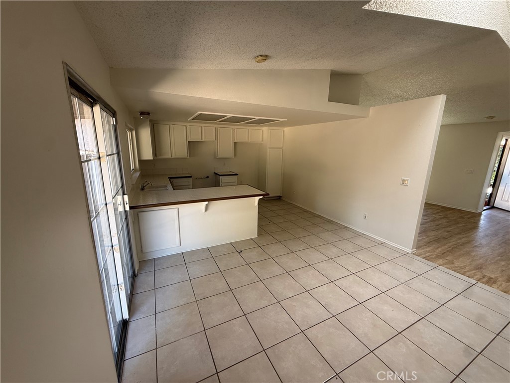 12949 Valley Springs Property Photo 4
