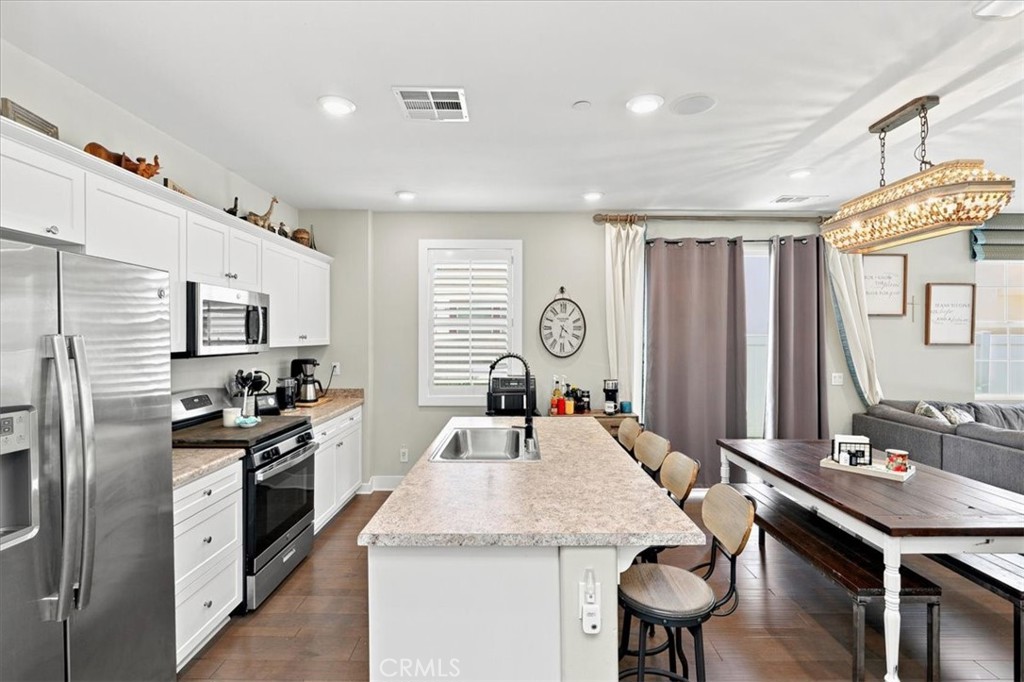 30377 Village Terrace Property Photo 14