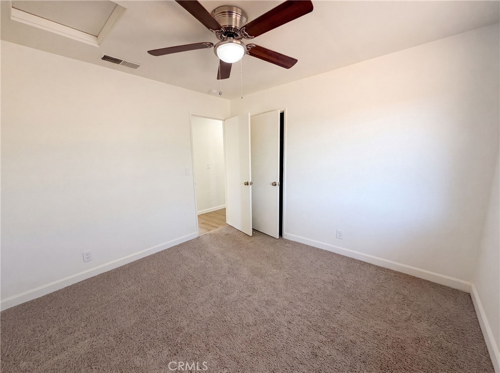 6041 Thornicroft Property Photo 15