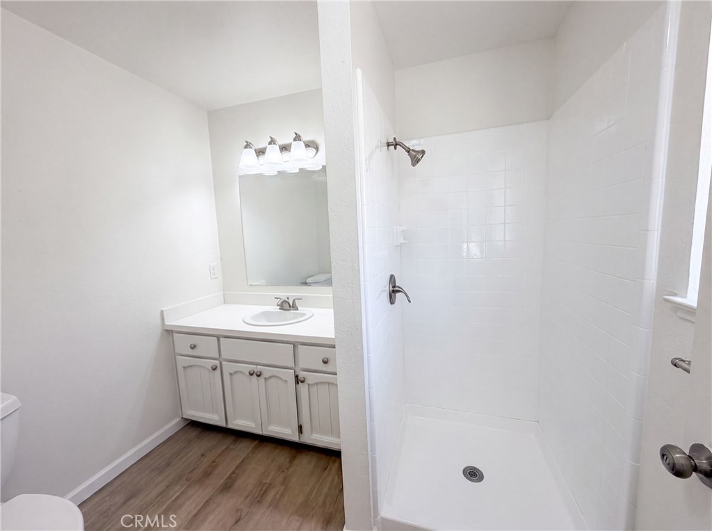 6041 Thornicroft Property Photo 19
