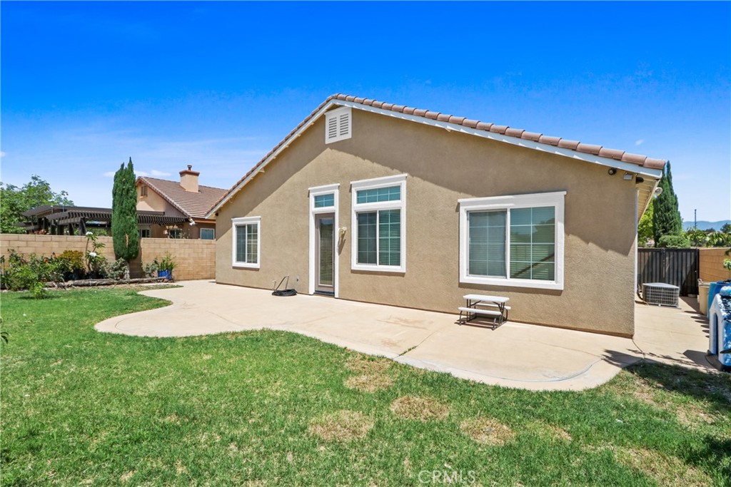 16521 Pismo Way Property Photo 3