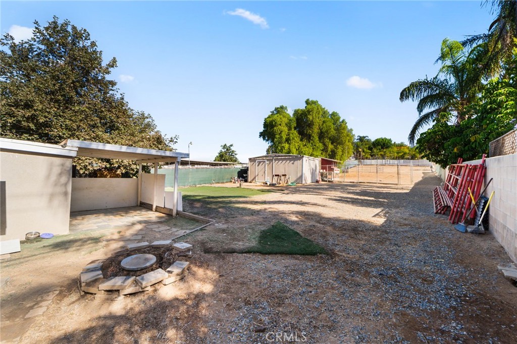 527 7th Property Photo 21