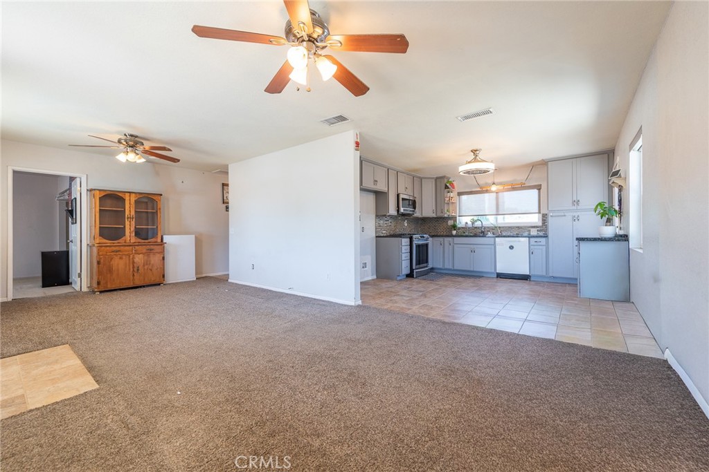 1175 Edgar Ave Property Photo 12