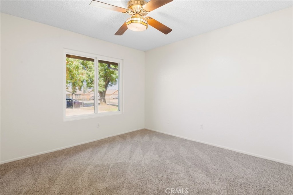 13689 Sarah Street Property Photo 23