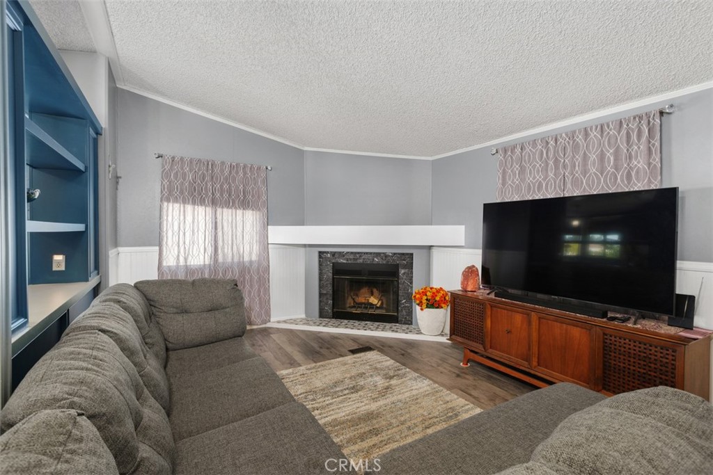 1456 E Philadelphia St Spc 184 Property Photo 5