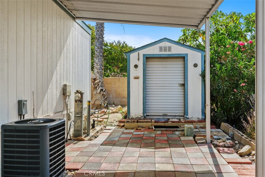 1456 E Philadelphia St Spc 184 Property Photo 24