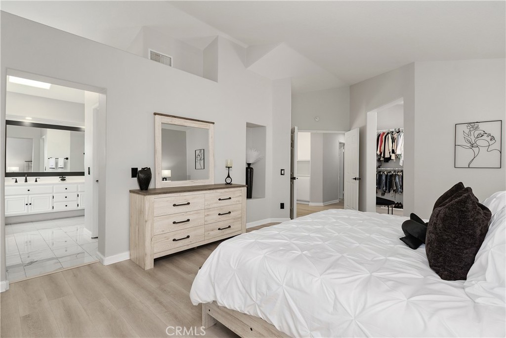 29253 Greenbrier Place Property Photo 22