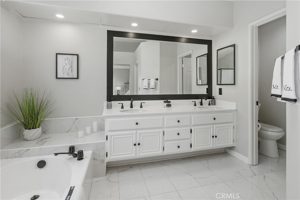 29253 Greenbrier Place Property Photo 24
