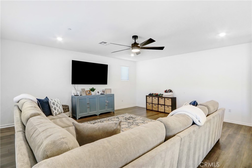 34472 Clementine Property Photo 2