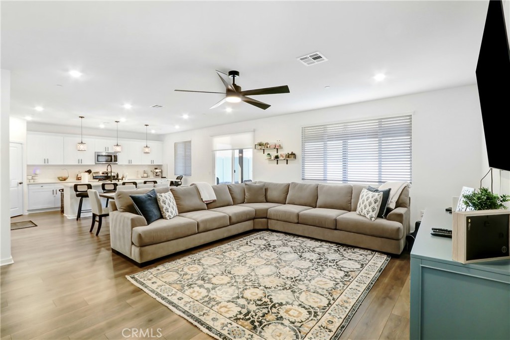 34472 Clementine Property Photo 4