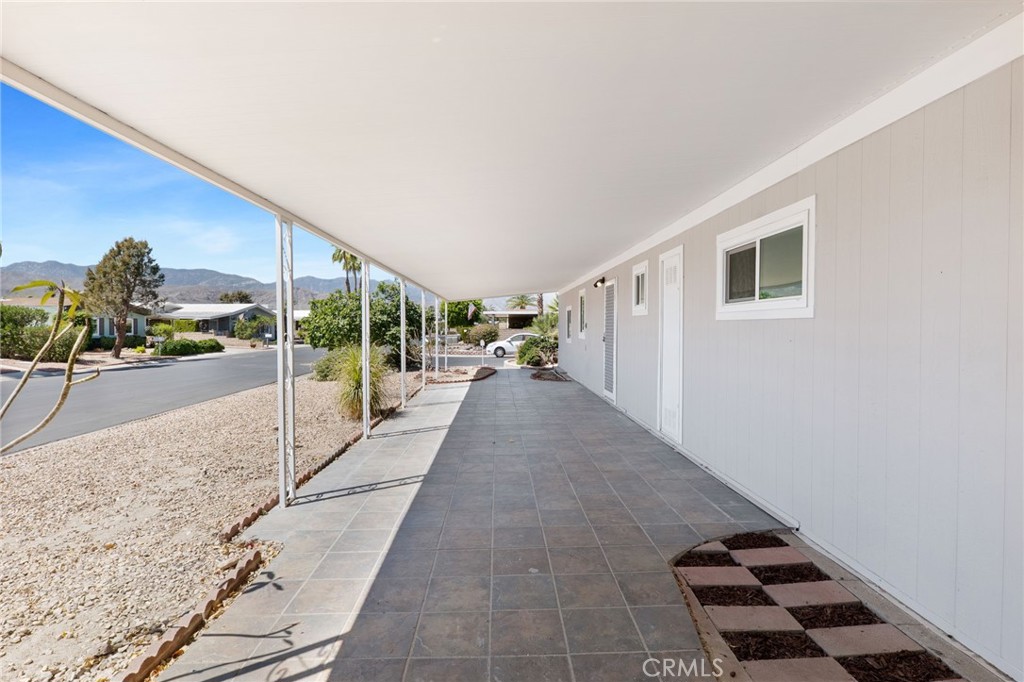 38192 Rock Circle Property Photo 6