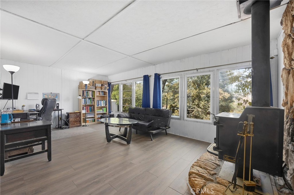 100 Jones Street Property Photo 2