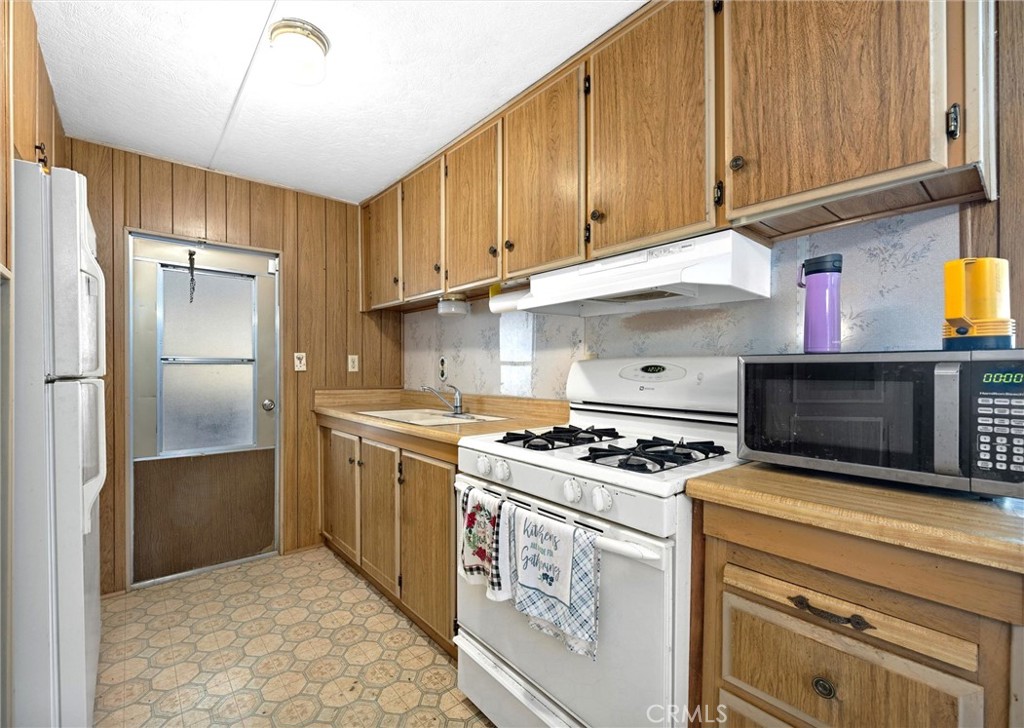 100 Jones Street Property Photo 6