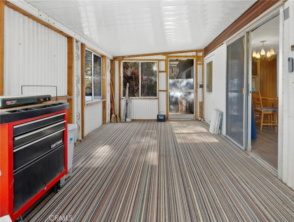 100 Jones Street Property Photo 9