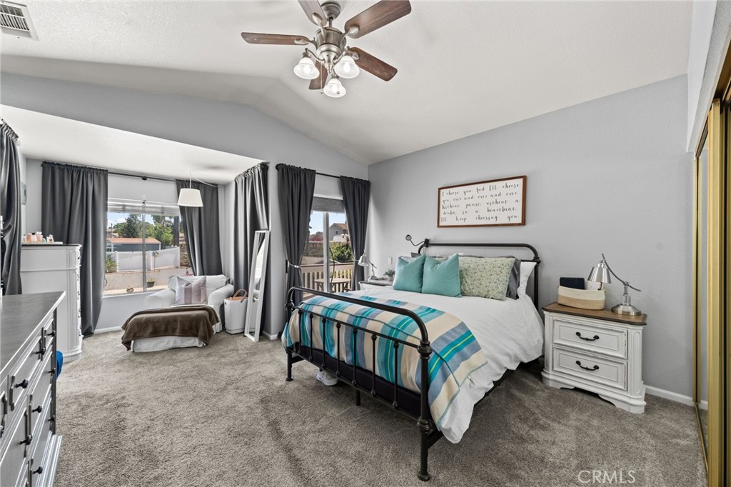 9244 Loquat Property Photo 16