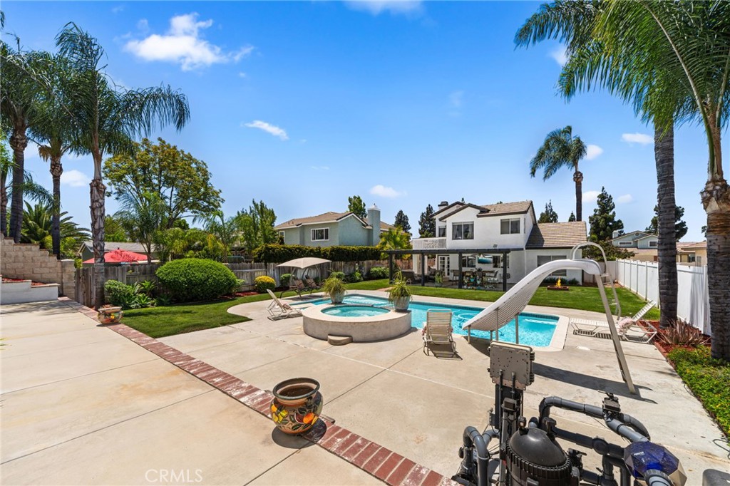 9244 Loquat Property Photo 30