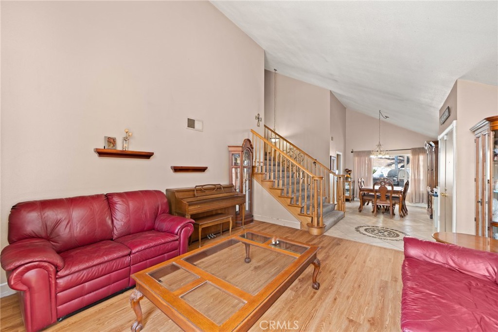 8433 Tamarind Property Photo 7
