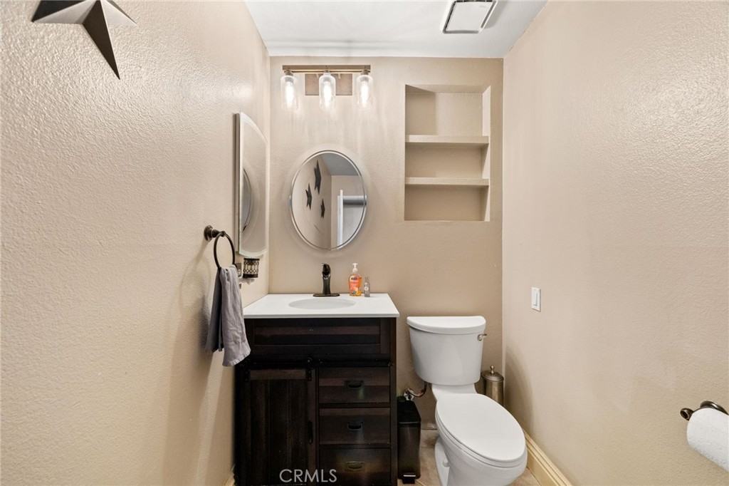 8433 Tamarind Property Photo 9