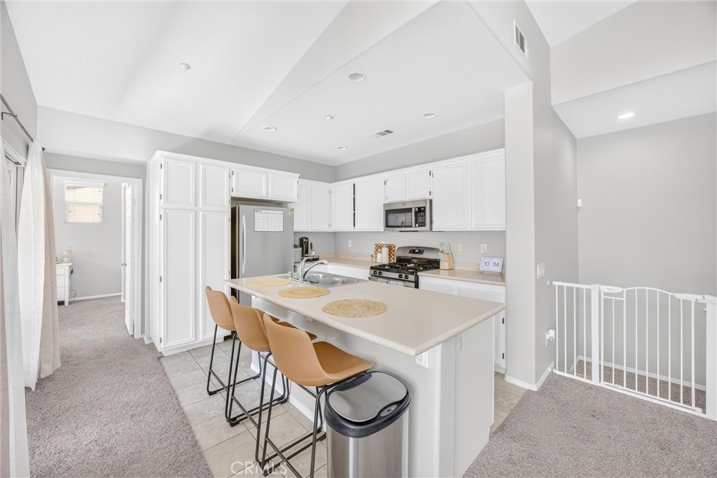 27894 John F Kennedy A Property Photo 8