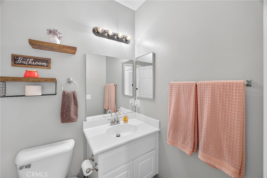 27894 John F Kennedy A Property Photo 18