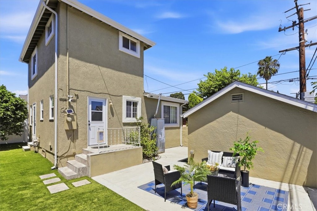 1315 Field Avenue Property Photo 30
