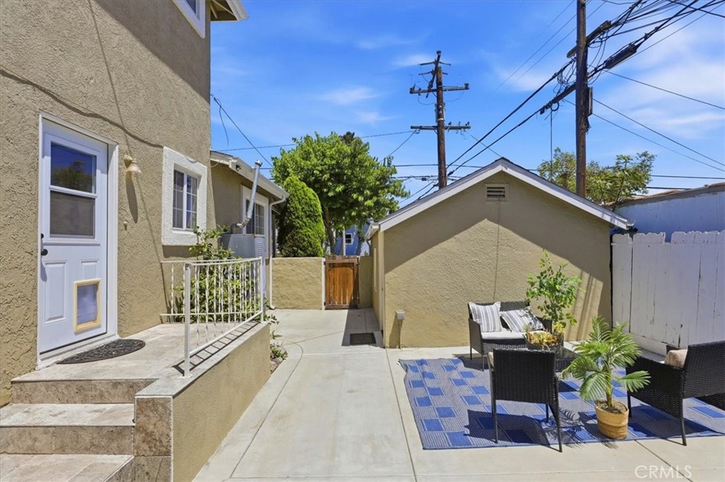 1315 Field Avenue Property Photo 34