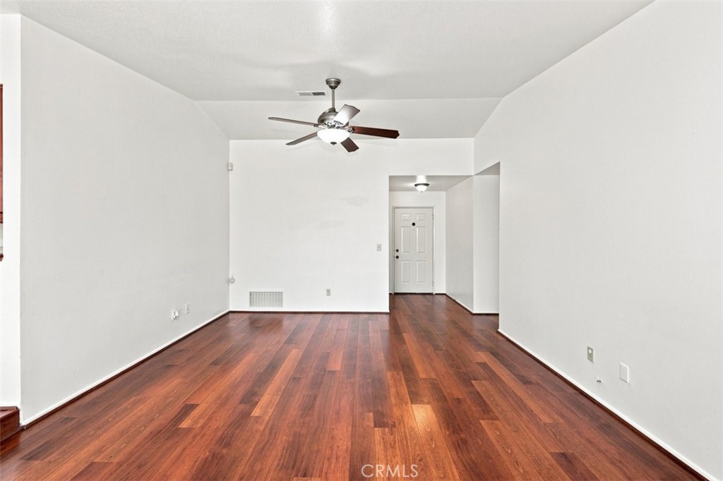 5205 Humbolt Property Photo 7