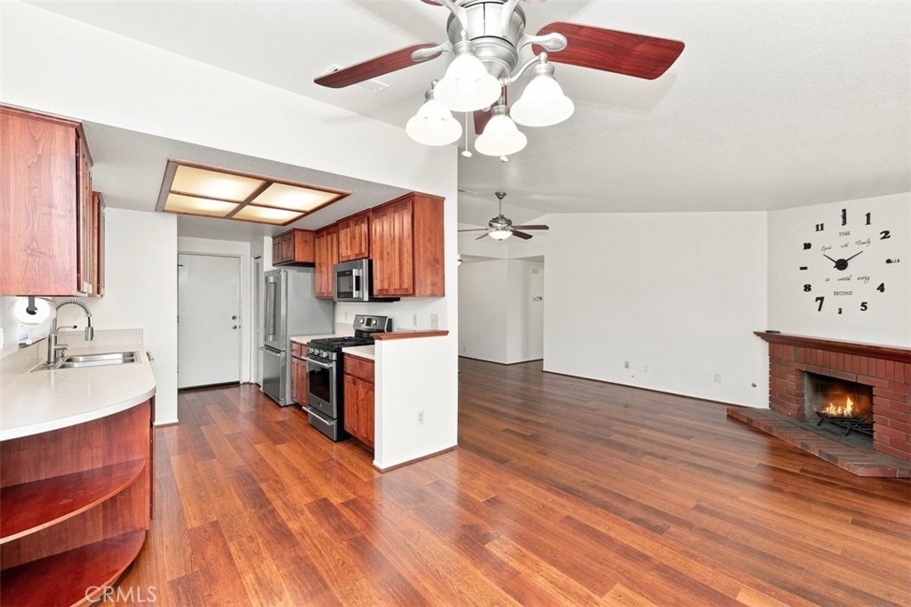 5205 Humbolt Property Photo 8